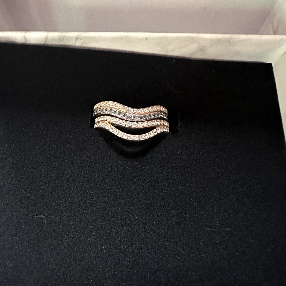 Swarovski 2 Set Ring (Size 6)